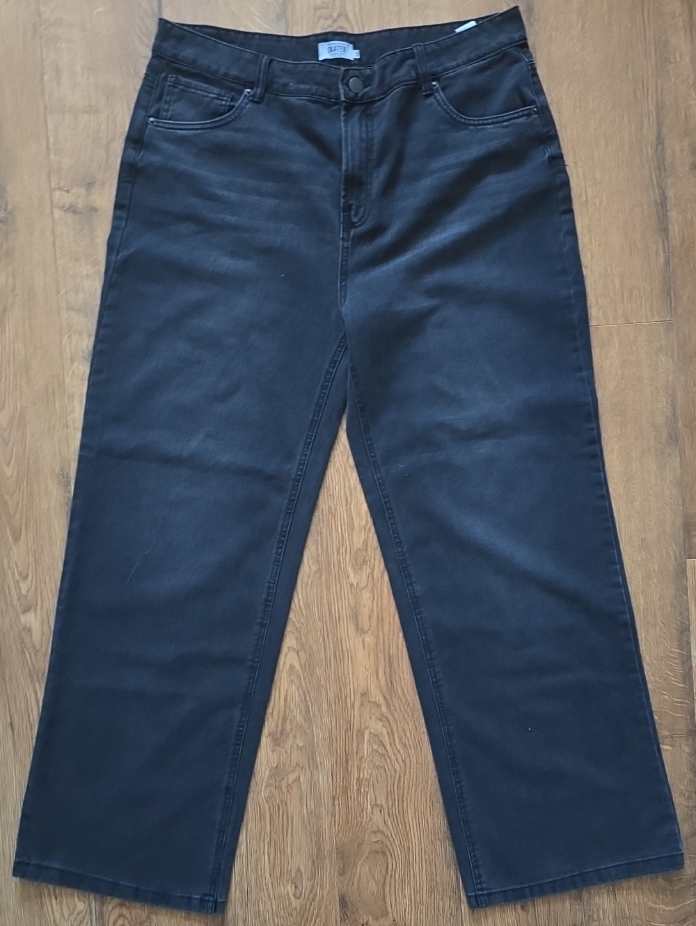 Refuge Skater Wide Leg Black Wash Jeans Women's 13